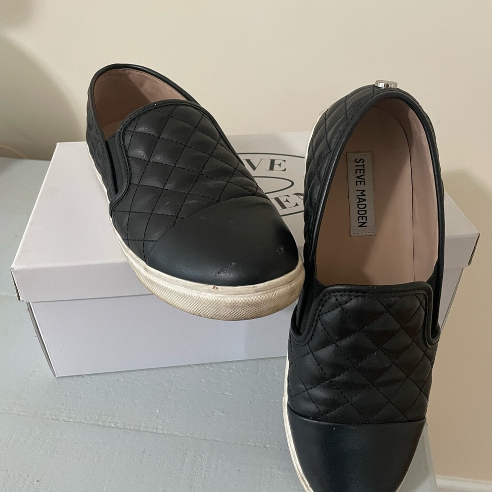 Used black shoe